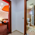 Guest house Flory De Inchiriat 3*