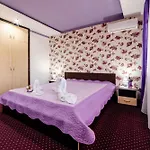 Flory De Inchiriat Guest house 3*