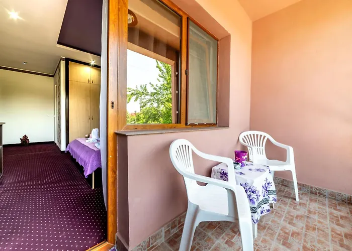 Gasthof Flory De Inchiriat