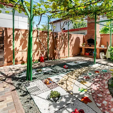 Flory De Inchiriat Gasthuis