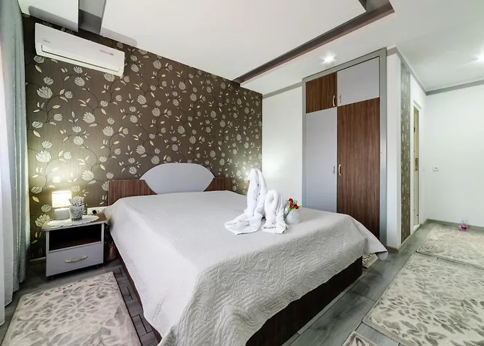 Flory De Inchiriat Pensiune Eforie Nord