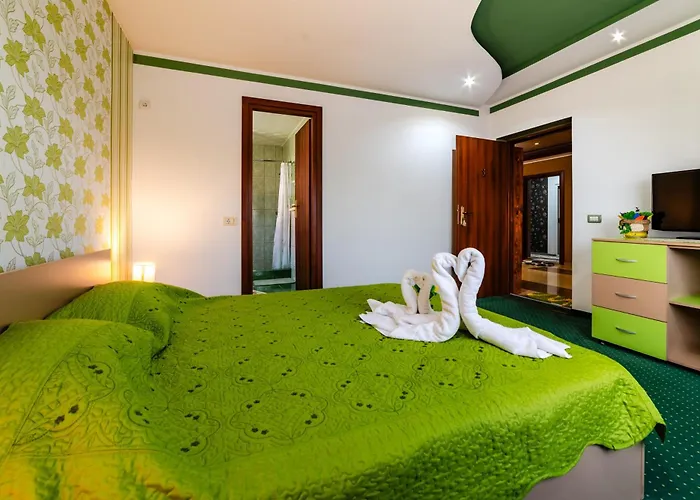 Flory De Inchiriat Pensiune Eforie Nord