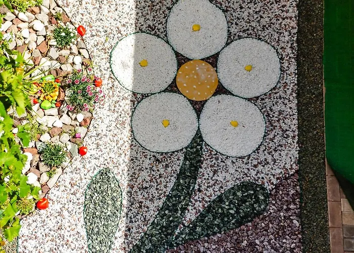 Pensiune Flory De Inchiriat Eforie Nord