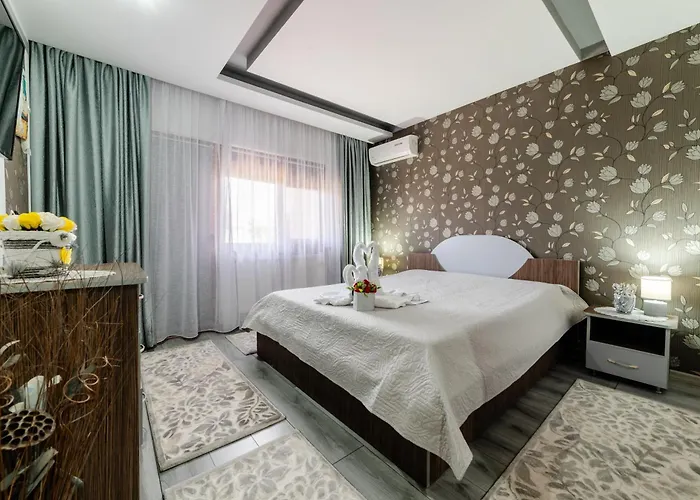 Flory De Inchiriat Pensiune 3*